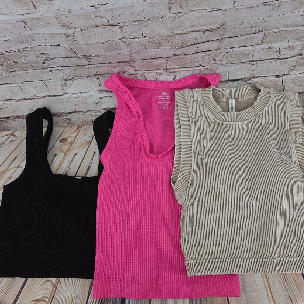 Zenana Bralette Size L/XL Set Of 3 NEW Sleeveless Crop Top Tank Runs Small